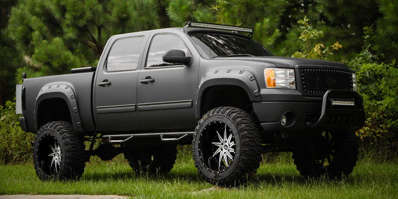 Chevrolet Silverado 2500 HD on Vice 8 - Amani Forged Wheels