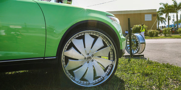 Infiniti FX35 on Delo - Amani Forged Wheels