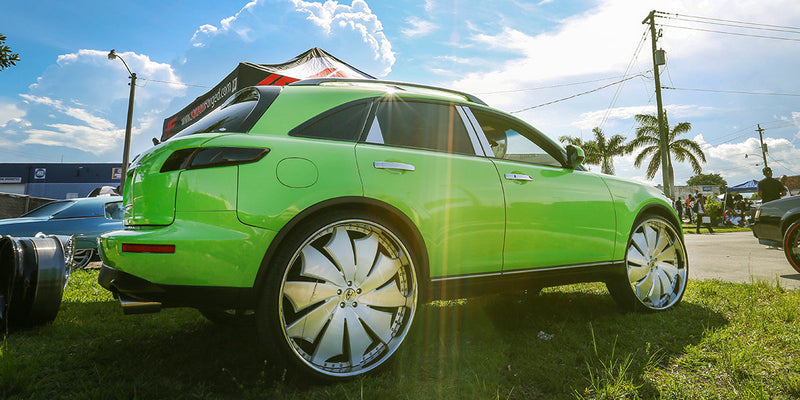 Infiniti FX35 on Delo - Amani Forged Wheels