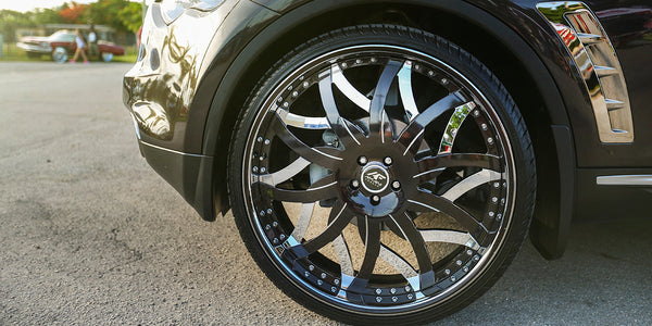 Infiniti FX35 on Nino - Amani Forged Wheels