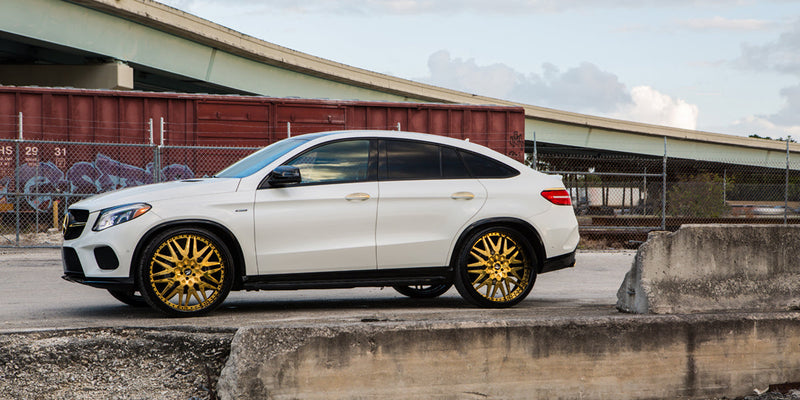 Mercedes-Benz GLE63 AMG on Artista - Amani Forged Wheels