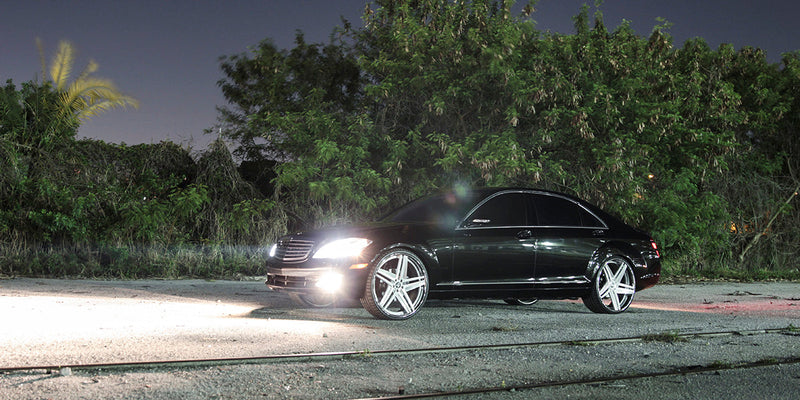 Mercedes-Benz S550 on Tesla - Amani Forged Wheels