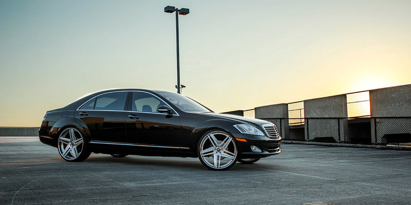 Mercedes-Benz S550 on Tesla - Amani Forged Wheels